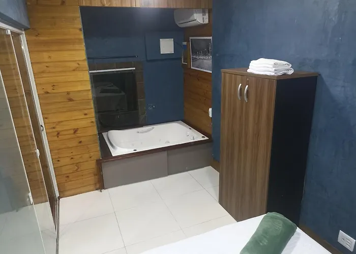 Suite Com Hidro No Centro
